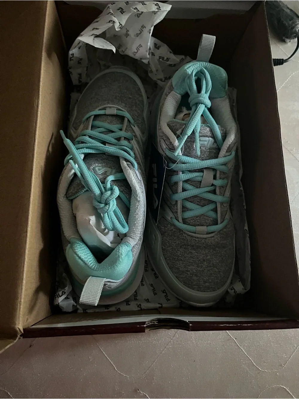 Women’s shoes